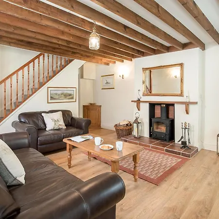 Hudson - Uk38152 * Newton-on-Rawcliffe